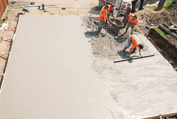 Best Concrete Sidewalk Installation in Cashmere, WA